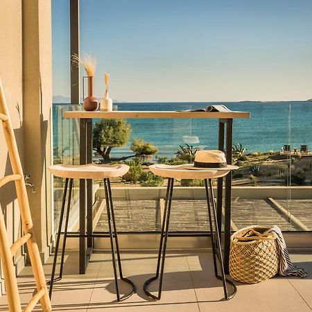ליקסורי Grand Blue Beach Residences מראה חיצוני תמונה
